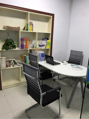 新夢(mèng)想教育信息咨詢 引領(lǐng)教育規(guī)劃，助力夢(mèng)想啟航