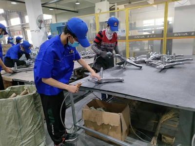 體驗企業(yè)工作場景，著眼未來砥礪前行 技術(shù)交流的價值與實踐